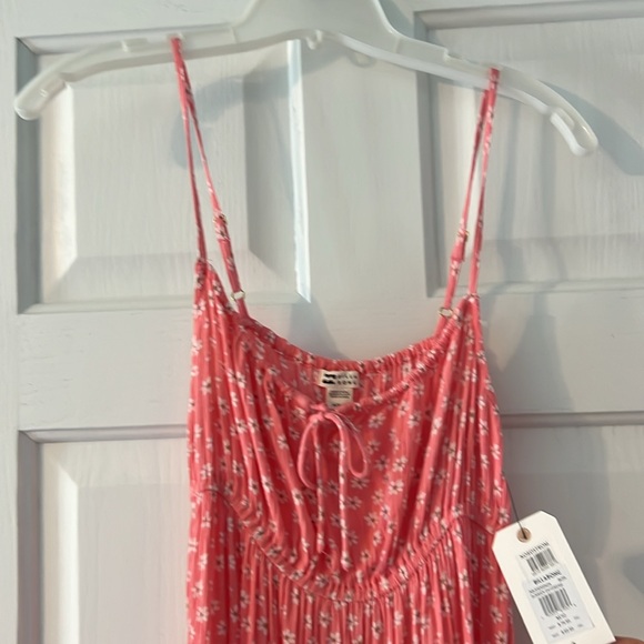 Pink Billabong spaghetti strap floral dress - Picture 2 of 3